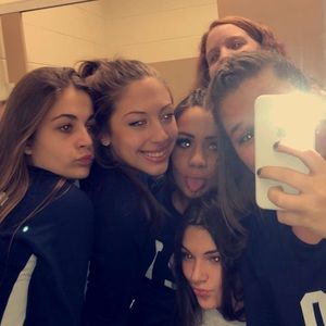 Meet your Posher, Claire